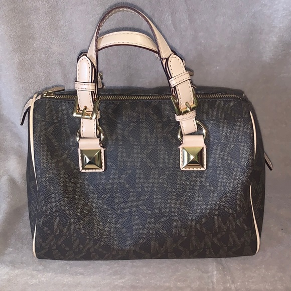 Michael Kors handbag - Picture 1 of 6